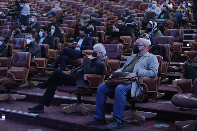 نشست خبری و پرسش و پاسخ فیلم «تی‌تی» در جشنواره فیلم فجر